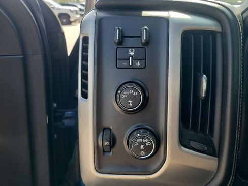 Used 2017 GMC Sierra 1500 SLT AWD/4WD image 22