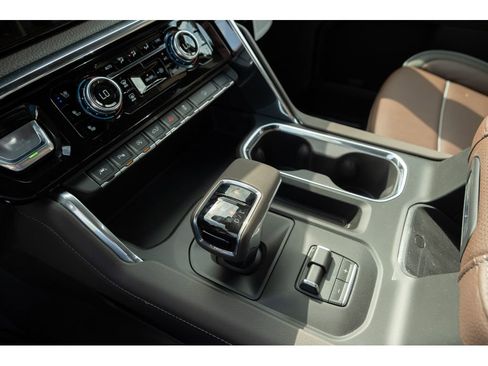 New 2026 GMC Sierra 1500 Denali AWD/4WD image 25
