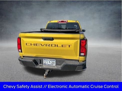 Used 2023 Chevrolet Colorado Z71 w/ Z71 Convenience Package 2 image 8
