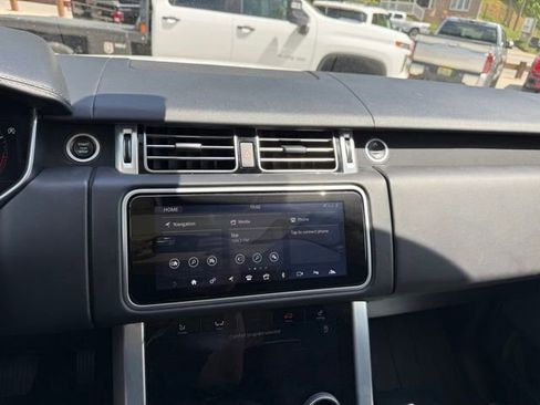 Used 2018 Land Rover Range Rover Supercharged AWD/4WD image 36