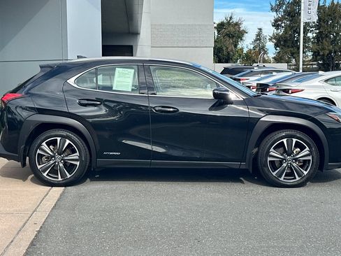 Certified 2020 Lexus UX 250h w/ Premium Package AWD/4WD image 3