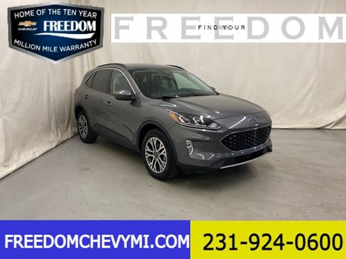 Used 2021 Ford Escape SEL AWD/4WD image 1