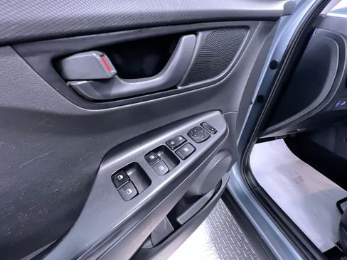 Used 2019 Hyundai Kona SEL AWD/4WD image 12