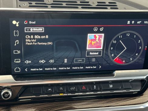 Used 2022 GMC Sierra 1500 Elevation image 17