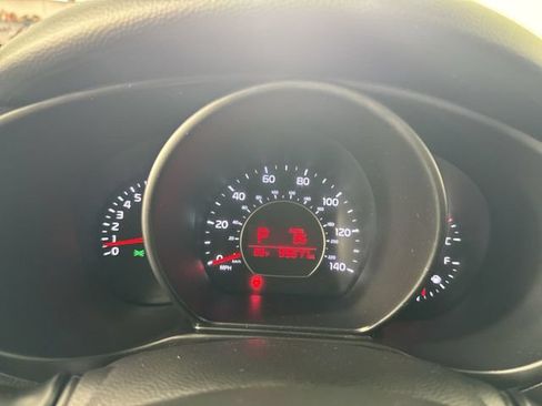 Used 2019 Kia Soul w/ Convenience Package FWD image 17