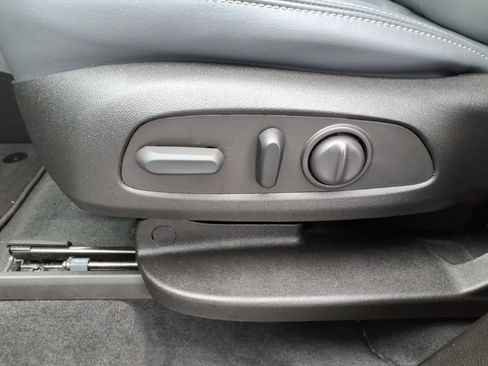 Certified 2024 Buick Enclave Essence image 20