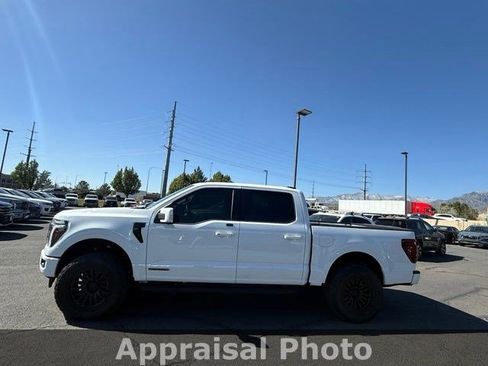 Used 2025 Ford F150 Lariat w/ Equipment Group 502A High AWD/4WD image 3