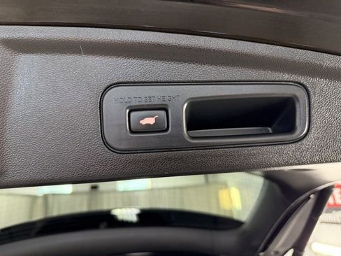 Used 2022 Acura MDX SH-AWD w/ Technology Package image 10