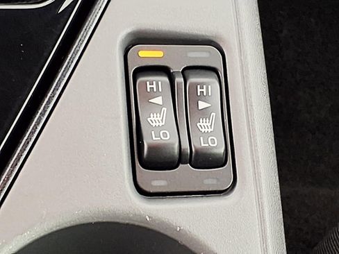 Used 2025 Subaru Crosstrek 2.5i Sport AWD/4WD image 19