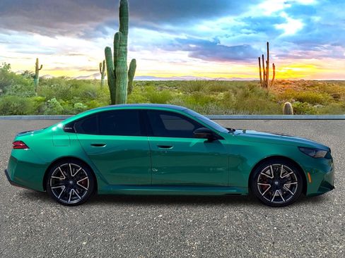 Used 2026 BMW M5 w/ Executive Package image 6