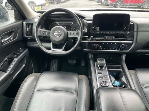 Certified 2023 Nissan Pathfinder SL AWD/4WD image 10