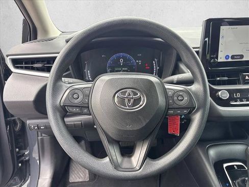 Used 2026 Toyota Corolla LE FWD image 17