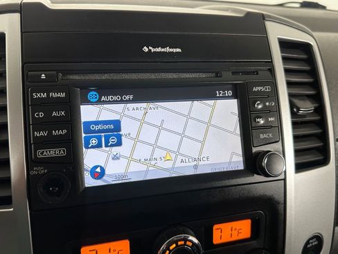 Used 2019 Nissan Frontier PRO-4X AWD/4WD image 14