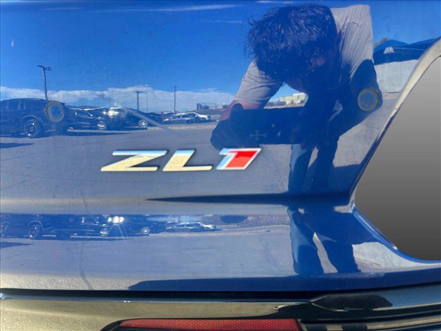 Used 2019 Chevrolet Camaro ZL1 RWD image 22