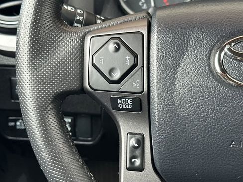 Certified 2023 Toyota Tacoma TRD Off-Road image 25