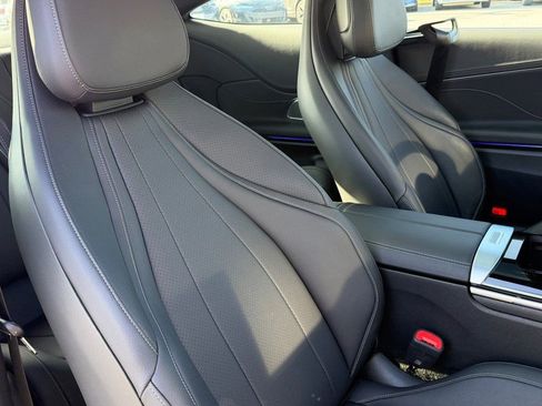 Used 2024 Mercedes-Benz CLE 300 CLE 300 image 16