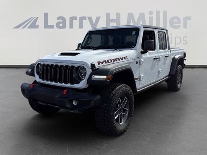New 2025 Jeep Gladiator Mojave