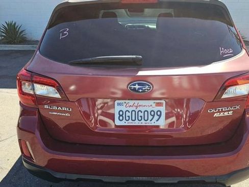 Used 2016 Subaru Outback 2.5i Limited AWD/4WD image 9