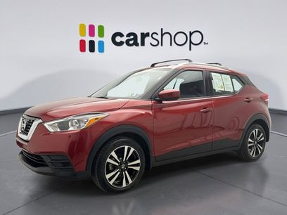 Used 2019 Nissan Kicks SV w/ Exterior Package