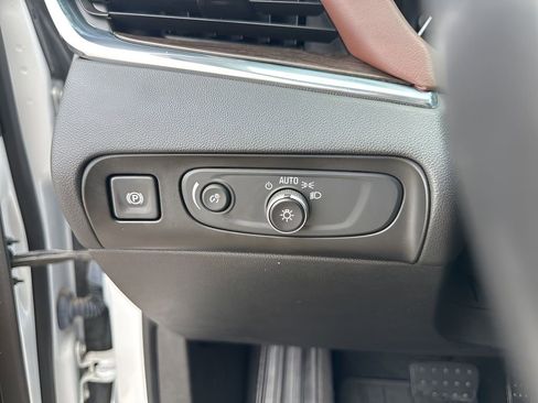 Used 2019 Buick Enclave Avenir w/ Avenir Technology Package image 29