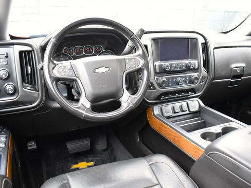 Used 2018 Chevrolet Silverado 1500 LTZ w/ Sport Package image 3