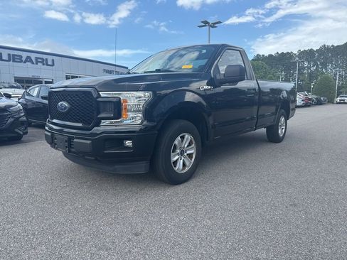 Used 2018 Ford F150 XL w/ Equipment Group 101A Mid RWD image 2