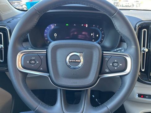 Certified 2023 Volvo XC40 B5 Plus w/ Climate Package image 30