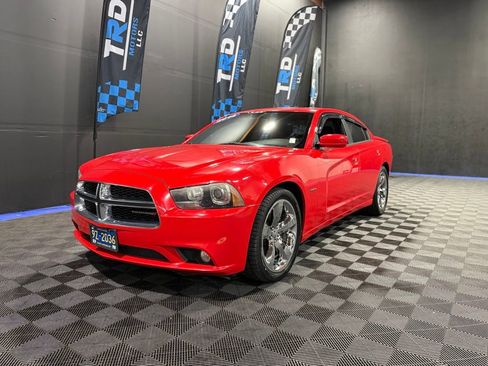 Used 2014 Dodge Charger R/T w/ Wheels & Tunes Group RWD image 1