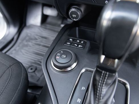 Used 2019 Ford Ranger XLT w/ FX4 Off-Road Package image 20