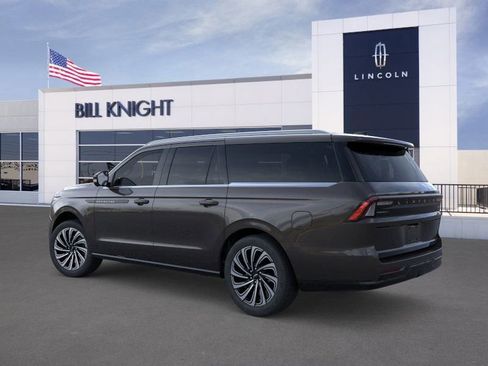 New 2025 Lincoln Navigator L Black Label image 4