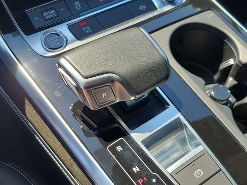 Used 2025 Audi Q7 3.0T Premium Plus image 27