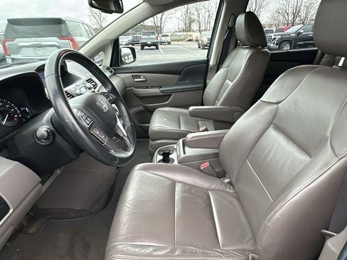 Used 2012 Honda Odyssey Touring image 9