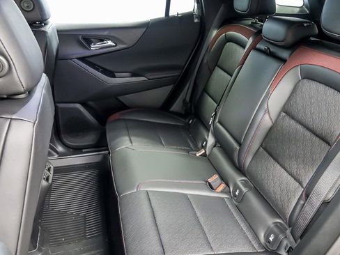New 2026 Chevrolet Equinox RS w/ LPO, Floor Liner Package image 11