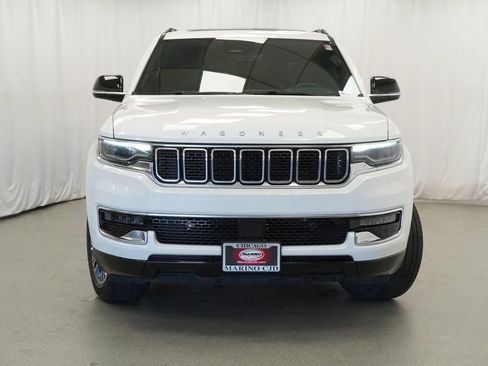 Certified 2023 Jeep Wagoneer 4WD w/ Premium Group I image 7