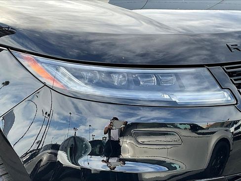 New 2026 Land Rover Range Rover Sport Dynamic SE image 17
