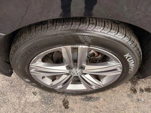 Used 2019 Volkswagen Jetta R-Line image 39