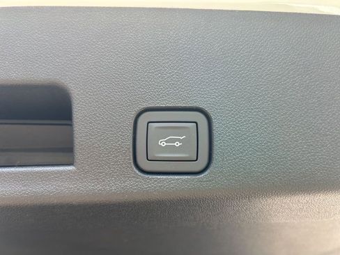 New 2026 GMC Acadia Elevation FWD image 31