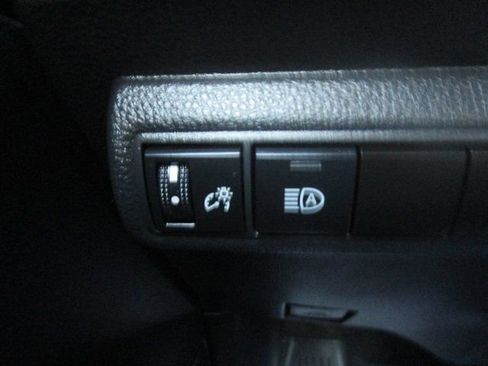 Used 2020 Toyota Corolla XSE image 12