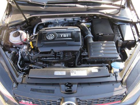 Used 2017 Volkswagen GTI Autobahn image 37