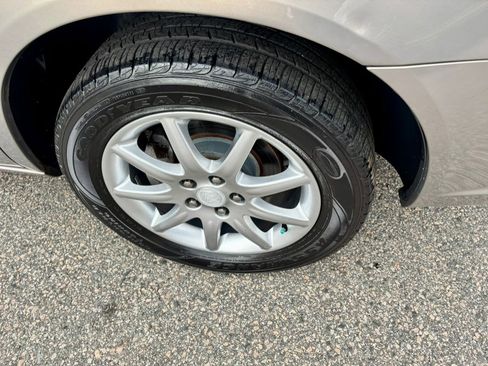 Used 2006 Buick Lucerne CXL w/ Luxury Package image 33