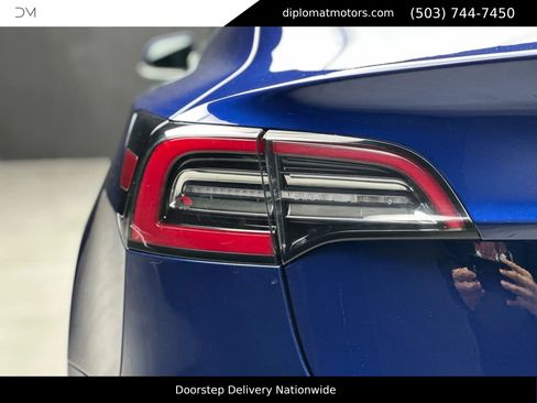 Used 2018 Tesla Model 3 Long Range image 15