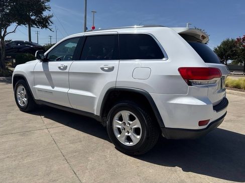 Used 2016 Jeep Grand Cherokee Laredo w/ Quick Order Package 23E RWD image 17