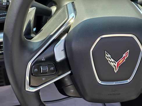 Used 2023 Chevrolet Corvette Stingray Preferred Cpe w/ Body-Color Dual Roof Package RWD image 16