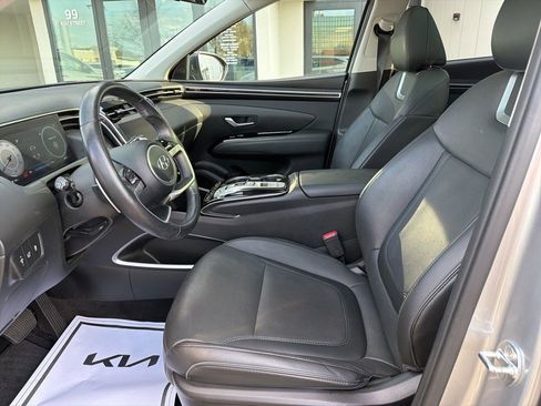 Used 2023 Hyundai Tucson Limited image 29