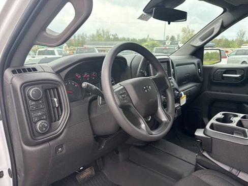 New 2026 Chevrolet Silverado 1500 Custom Trail Boss w/ LPO, Dark Essentials Package AWD/4WD image 12