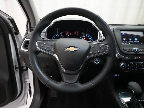 Certified 2024 Chevrolet Equinox LT FWD image 4