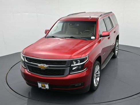 Used 2015 Chevrolet Tahoe LT w/ Luxury Package AWD/4WD image 19