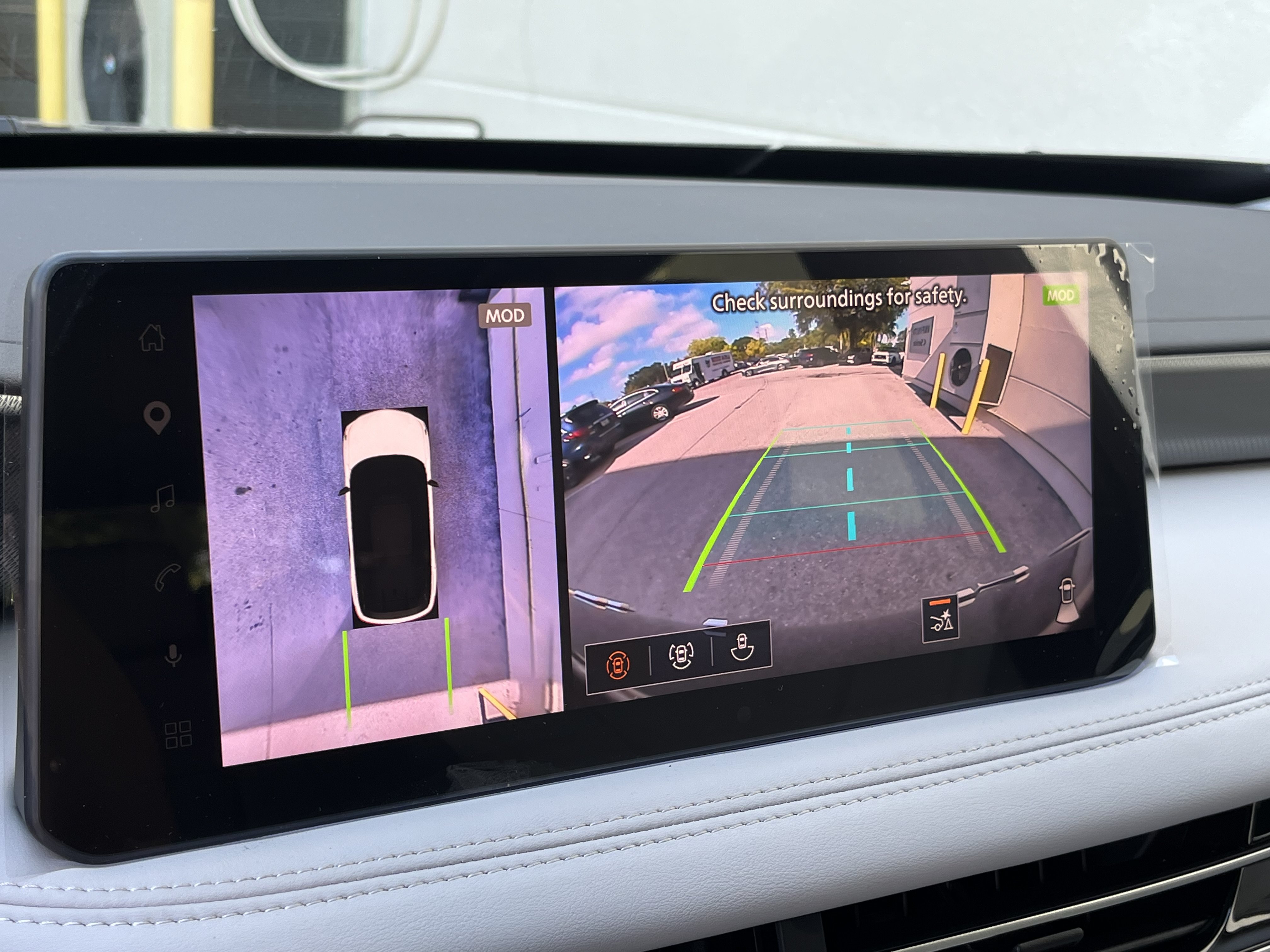 New 2027 INFINITI QX60 Luxe w/ Cargo Package FWD image 26