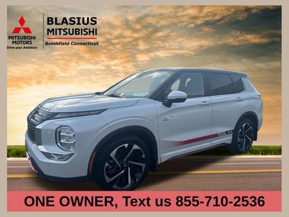 Used 2023 Mitsubishi Outlander SE