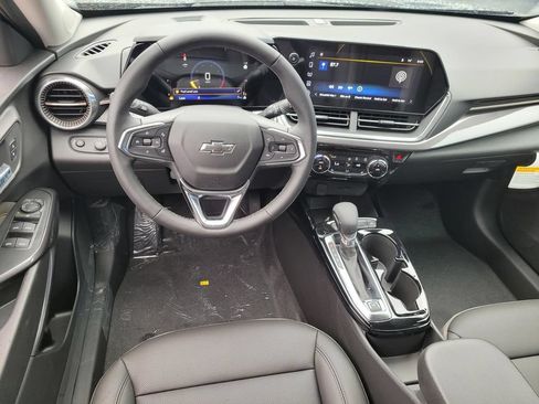 New 2026 Chevrolet Trax ACTIV w/ Driver Confidence Package FWD image 8